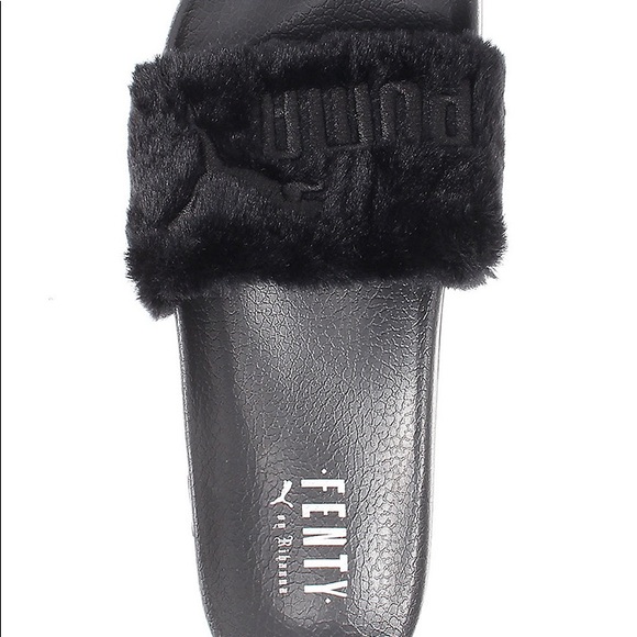 x Rihanna Leadcat Fenty Sandal in Shell - Picture 12 of 16